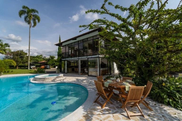 CASA GUADUALES ENERO 26-21 (Mediana)